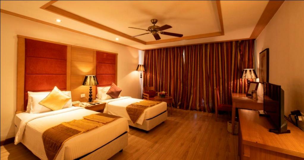 Ocean Spray Hotel Kālapettai Екстериор снимка