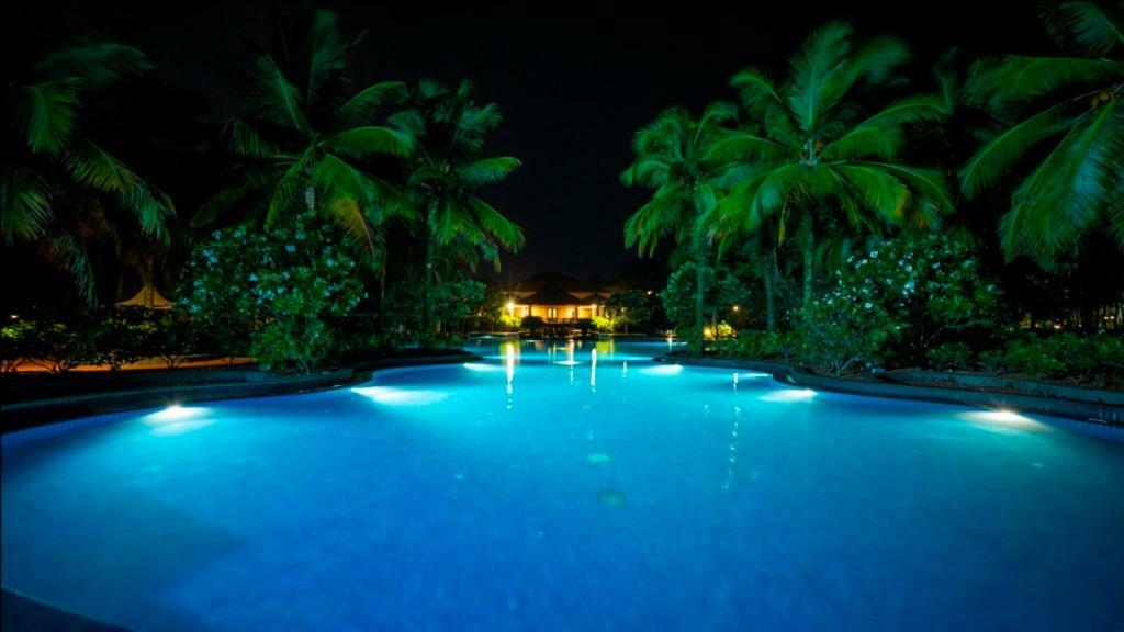 Ocean Spray Hotel Kālapettai Екстериор снимка