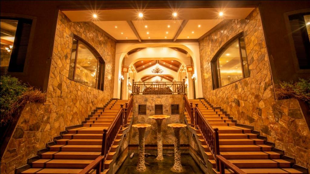 Ocean Spray Hotel Kālapettai Екстериор снимка