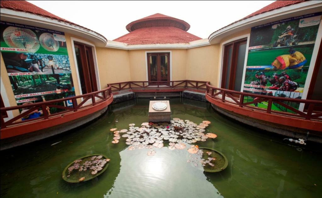 Ocean Spray Hotel Kālapettai Екстериор снимка